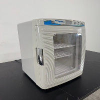 Benchmark MyTemp Mini Digital Incubator image 0
